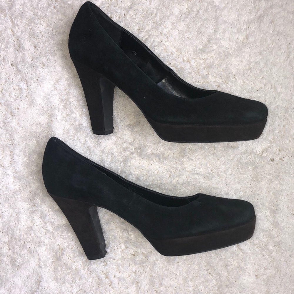 Vaneli brown and black suede pumps